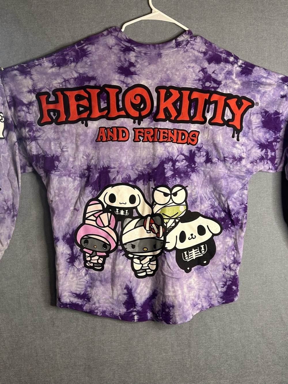 Spirit Jersey Hello Kitty Sanrio Halloween Japan LA Size Medium M Glows in Dark